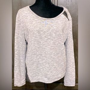 Derek ❤️Heart gray/black sweatshirt. Size Large